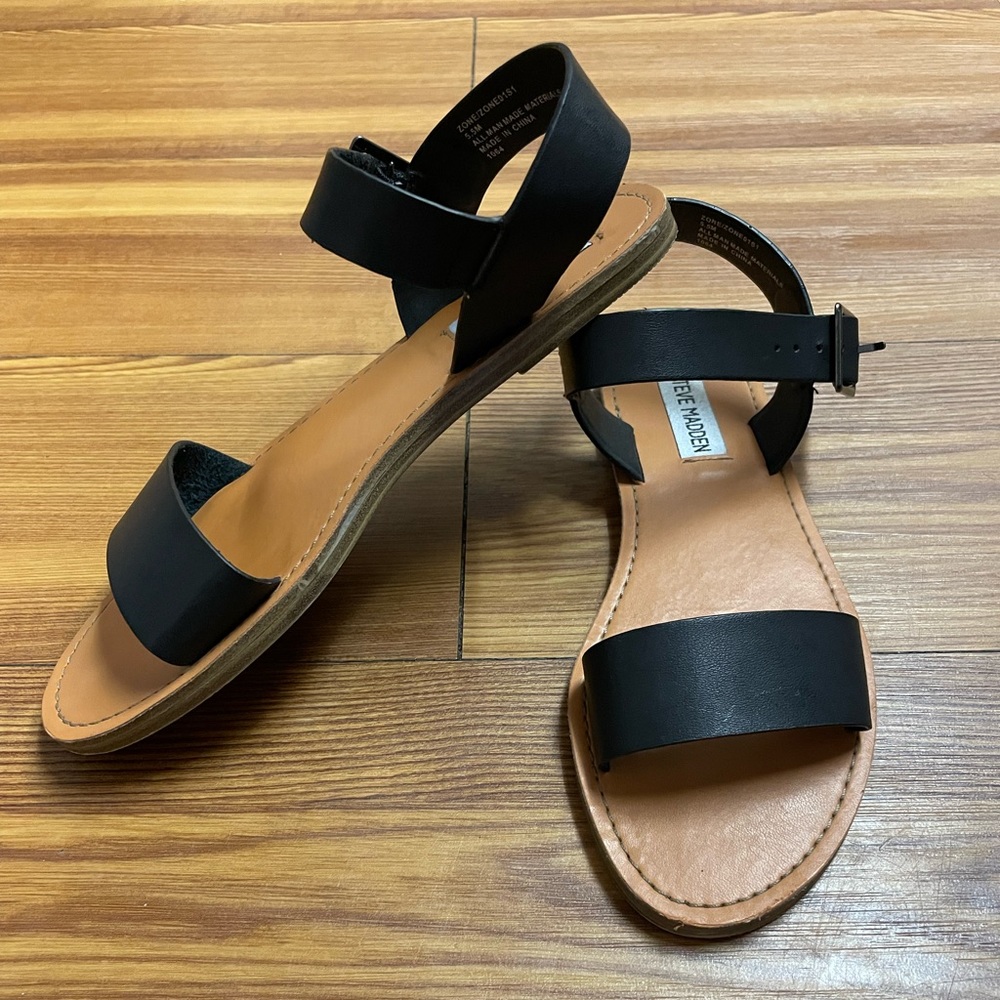 Steve Madden Black Sandals